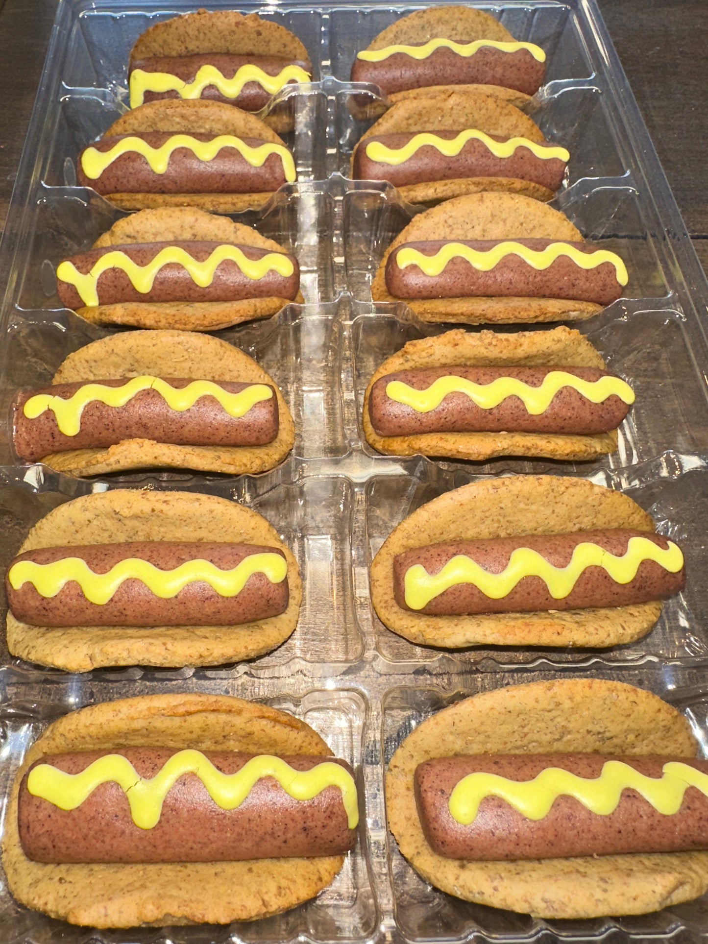 Glizzy Dog Cannoli