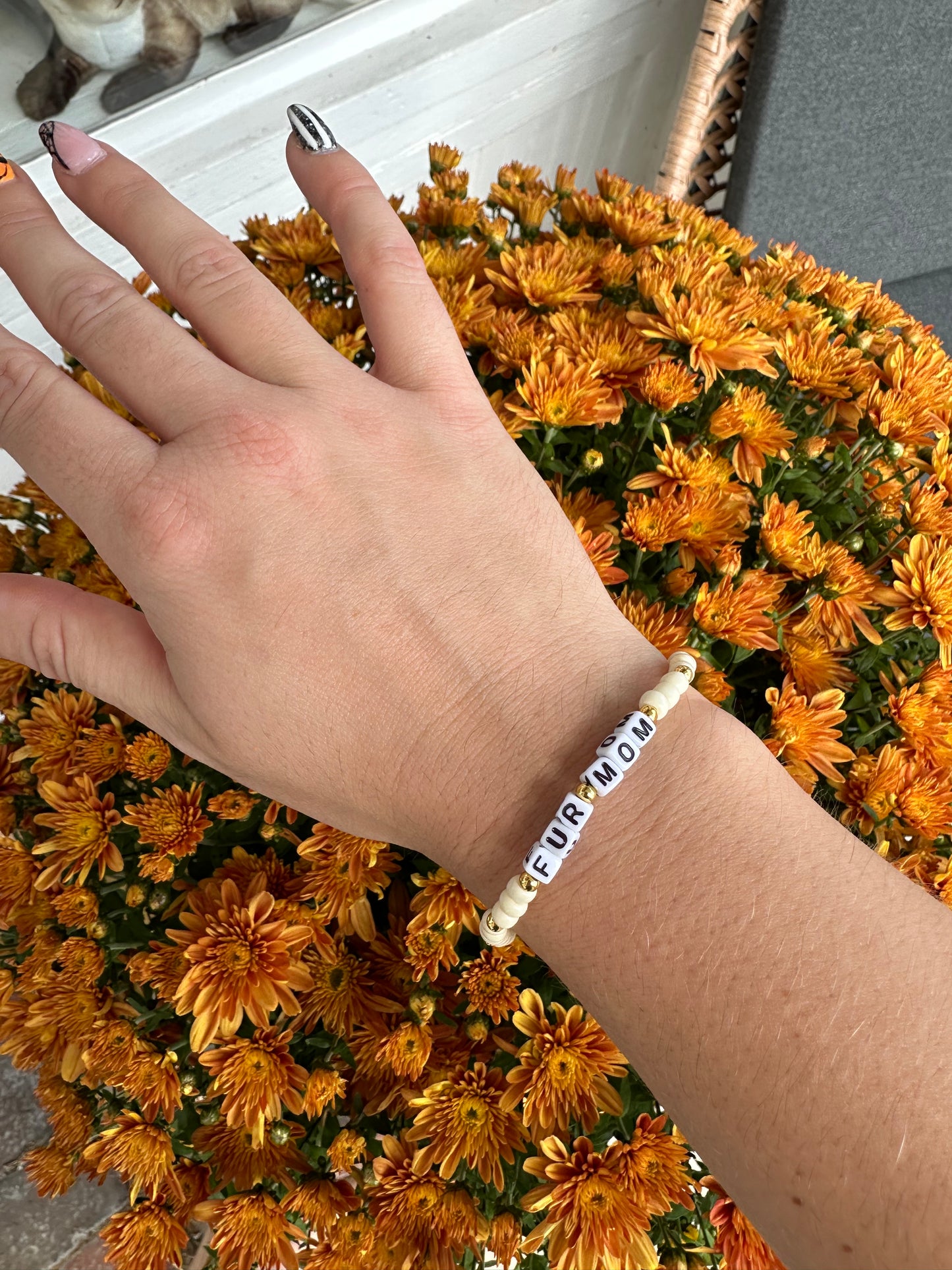 Fur Mom Word Bracelet