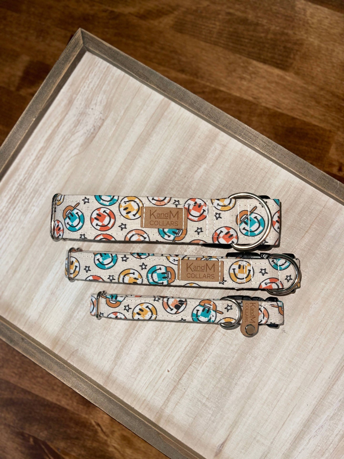 Retro Smiley Faces Dog Collar