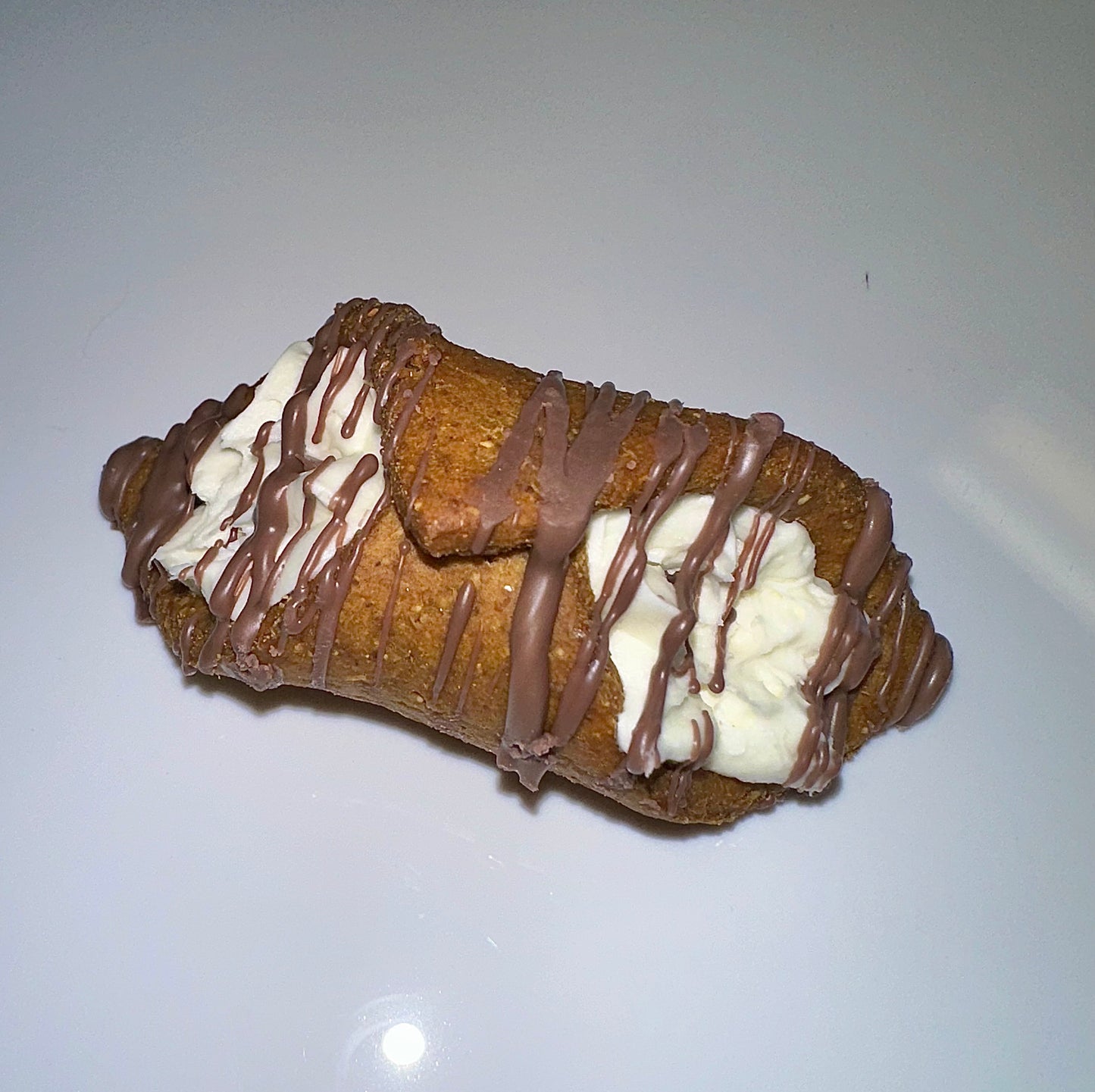 Corgi Cannoli - Mini Gourmet Dog Treat