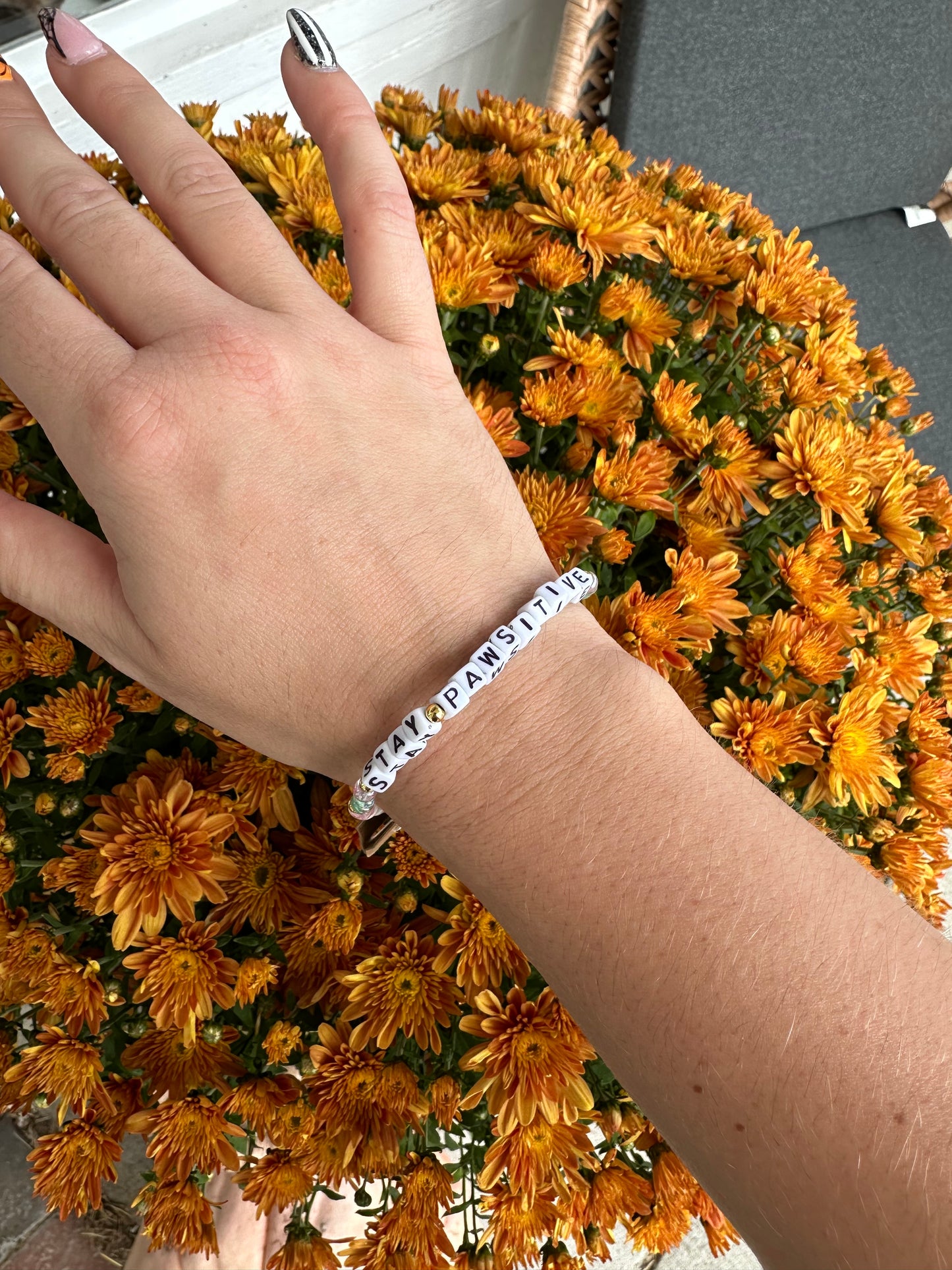 Stay Pawsitive Word Bracelet
