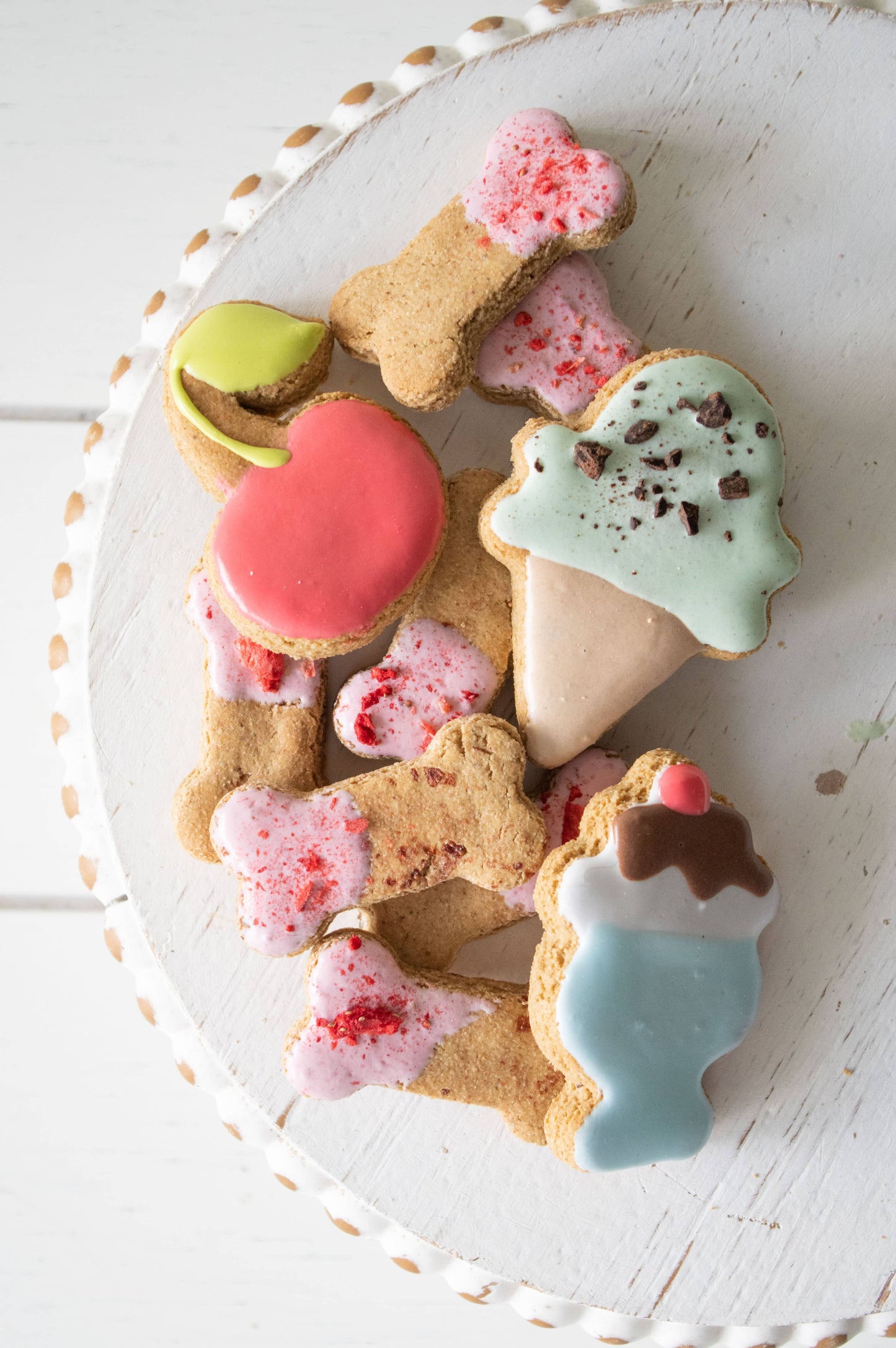 Sundae Fundae Treat Mix - Summer Themed Dog Biscuit Treats