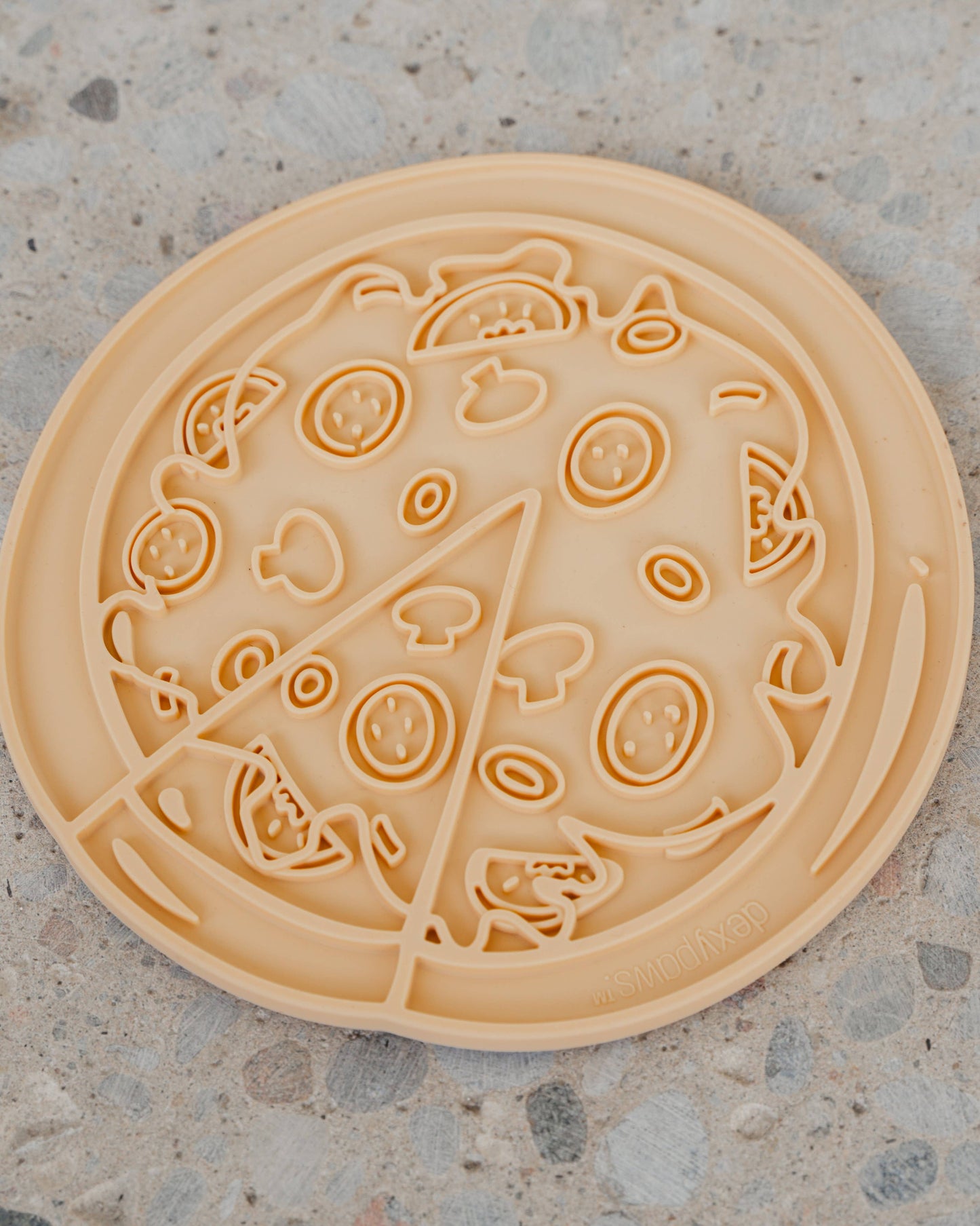 PUP-peroni Paw Print Enrichment Lick Mat