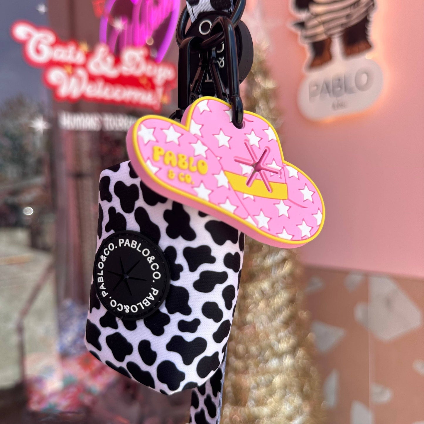 Howdy: Doo Doo Holder