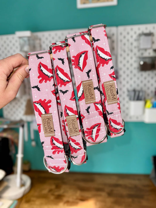 Pink and Red Vampire Lips Dog Collar, Halloween, Bats, Blood